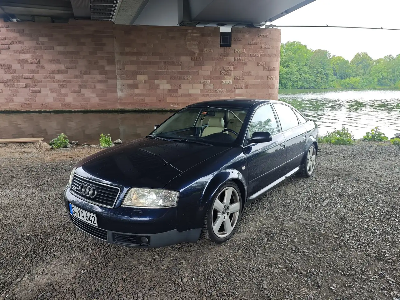 Audi A6 4.2 quattro Gasanlage LPG TÜV NEU, foto 1