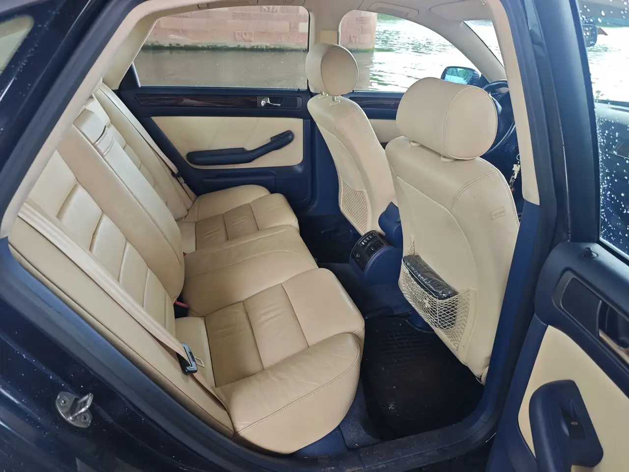 Audi A6 4.2 quattro Gasanlage LPG TÜV NEU, foto 7