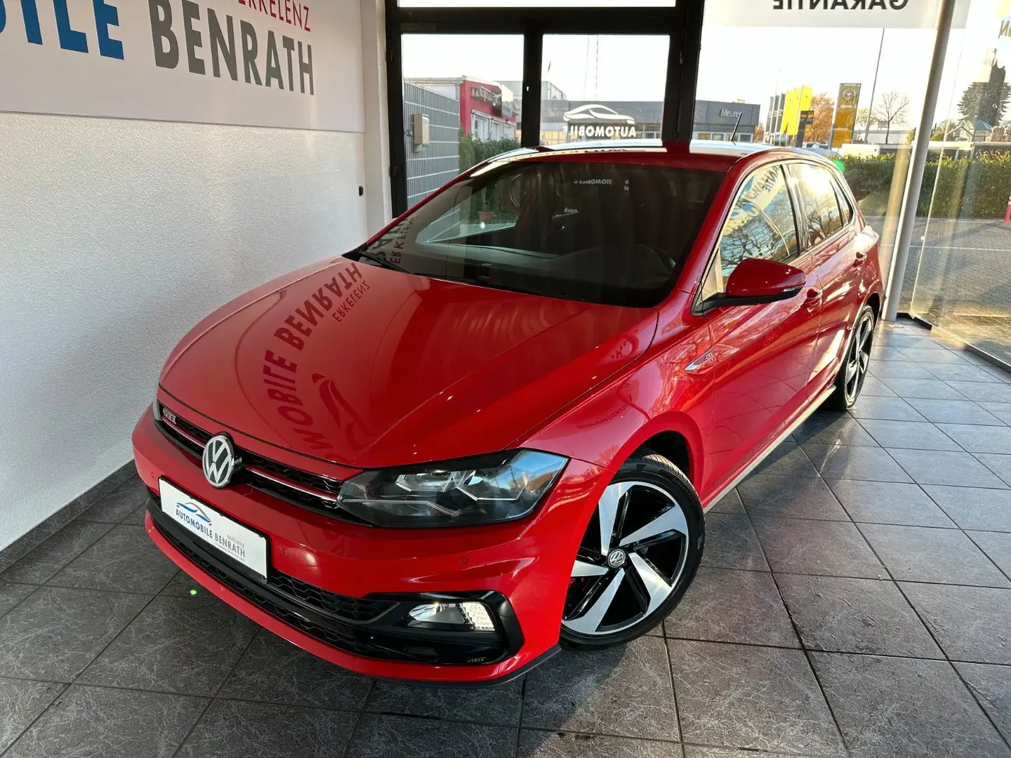 Volkswagen Polo VI GTI 2.0 TSI DSG AUTOMATIK*PDC*SHZ*MFL Rot - 2