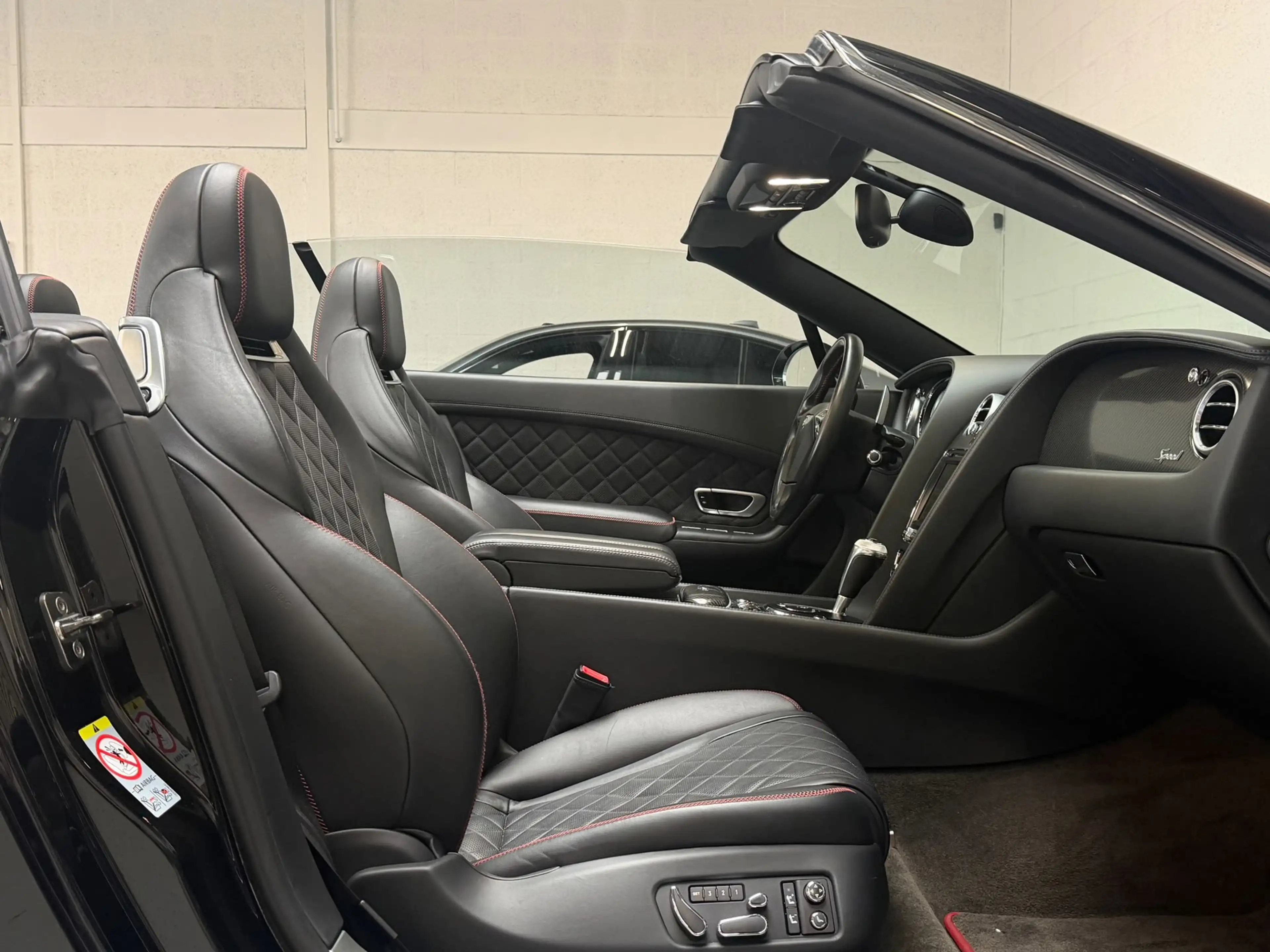 Bentley Continental GTC 6.0 W12 Speed - CARBON - NAIM - MASSAGE - AIRSCARF — photo 9