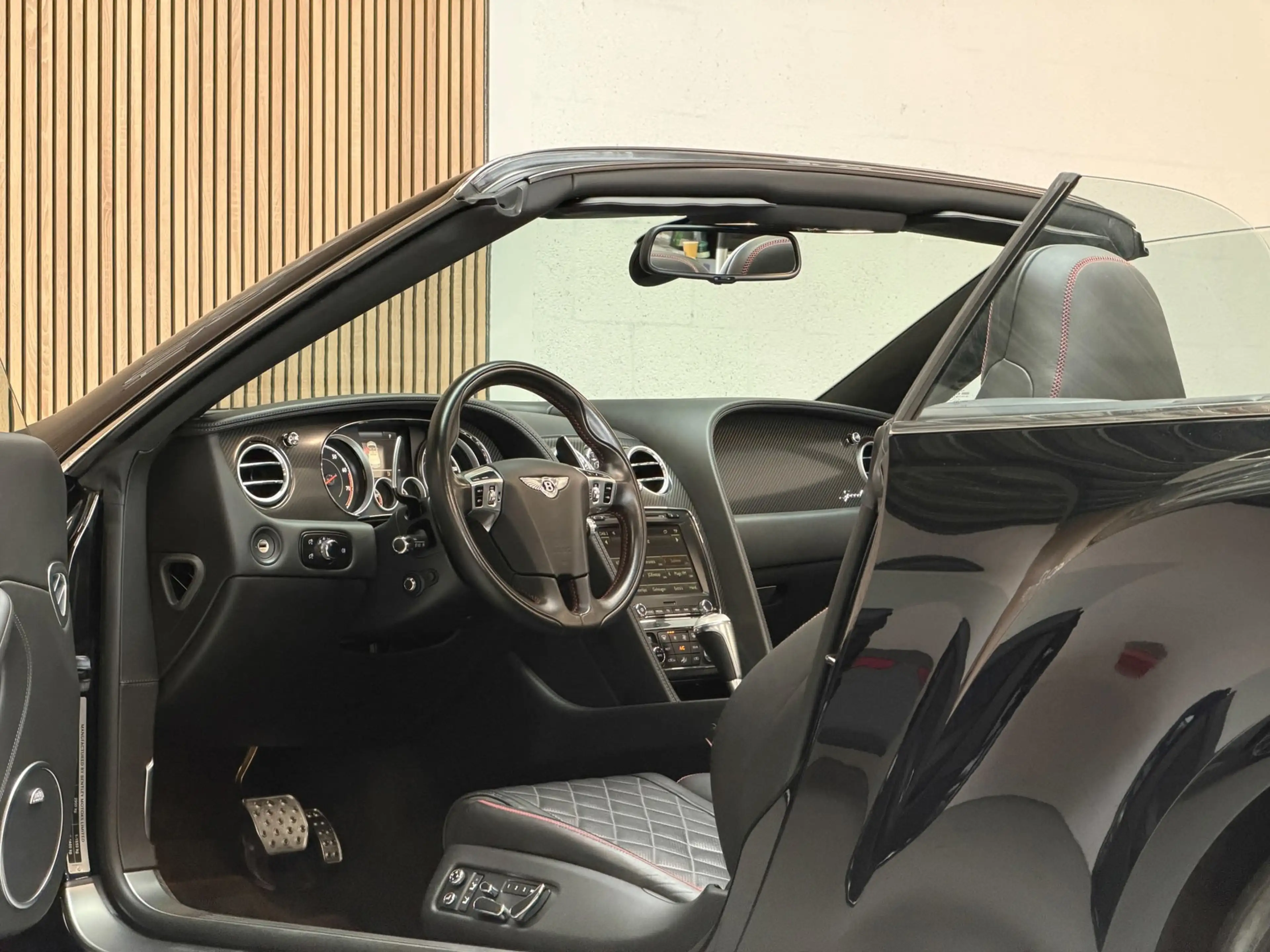 Bentley Continental GTC 6.0 W12 Speed - CARBON - NAIM - MASSAGE - AIRSCARF — photo 15