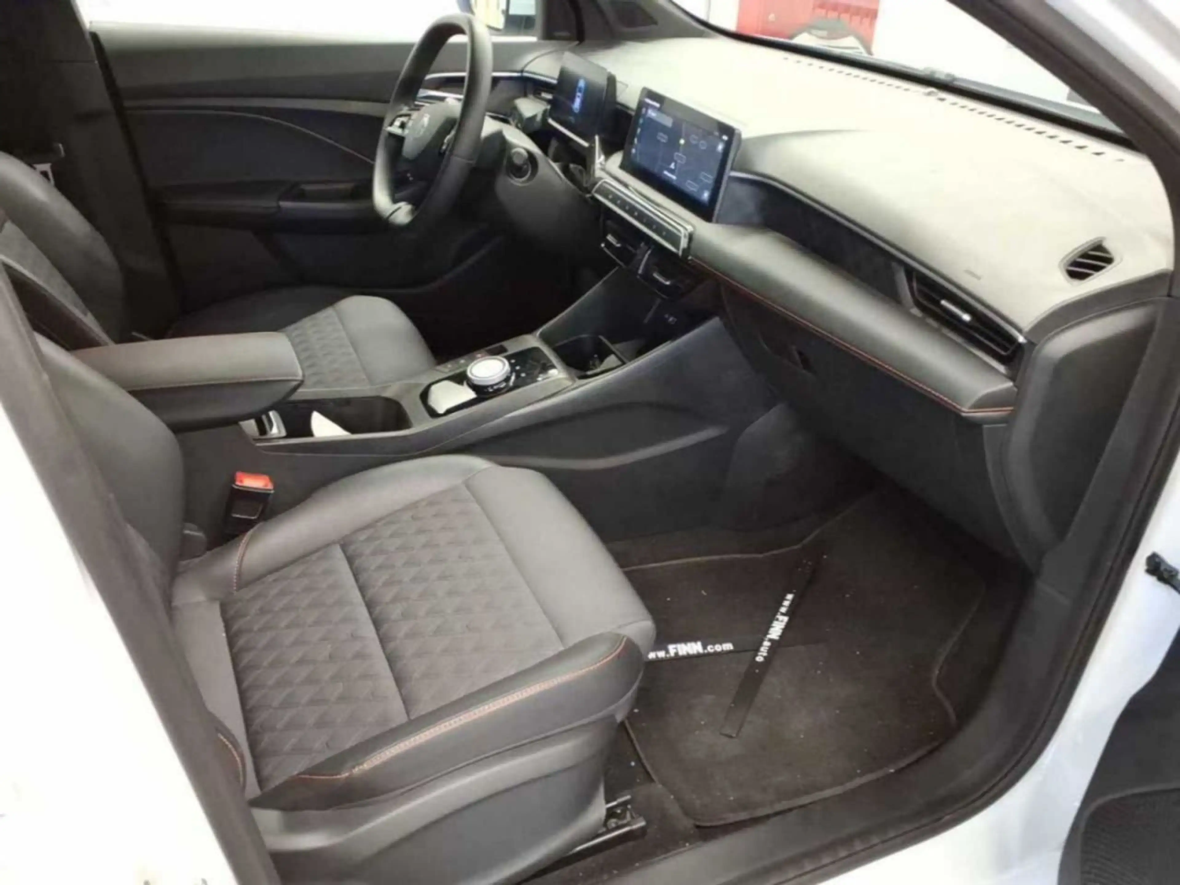 MG MG3 Luxury — photo 9
