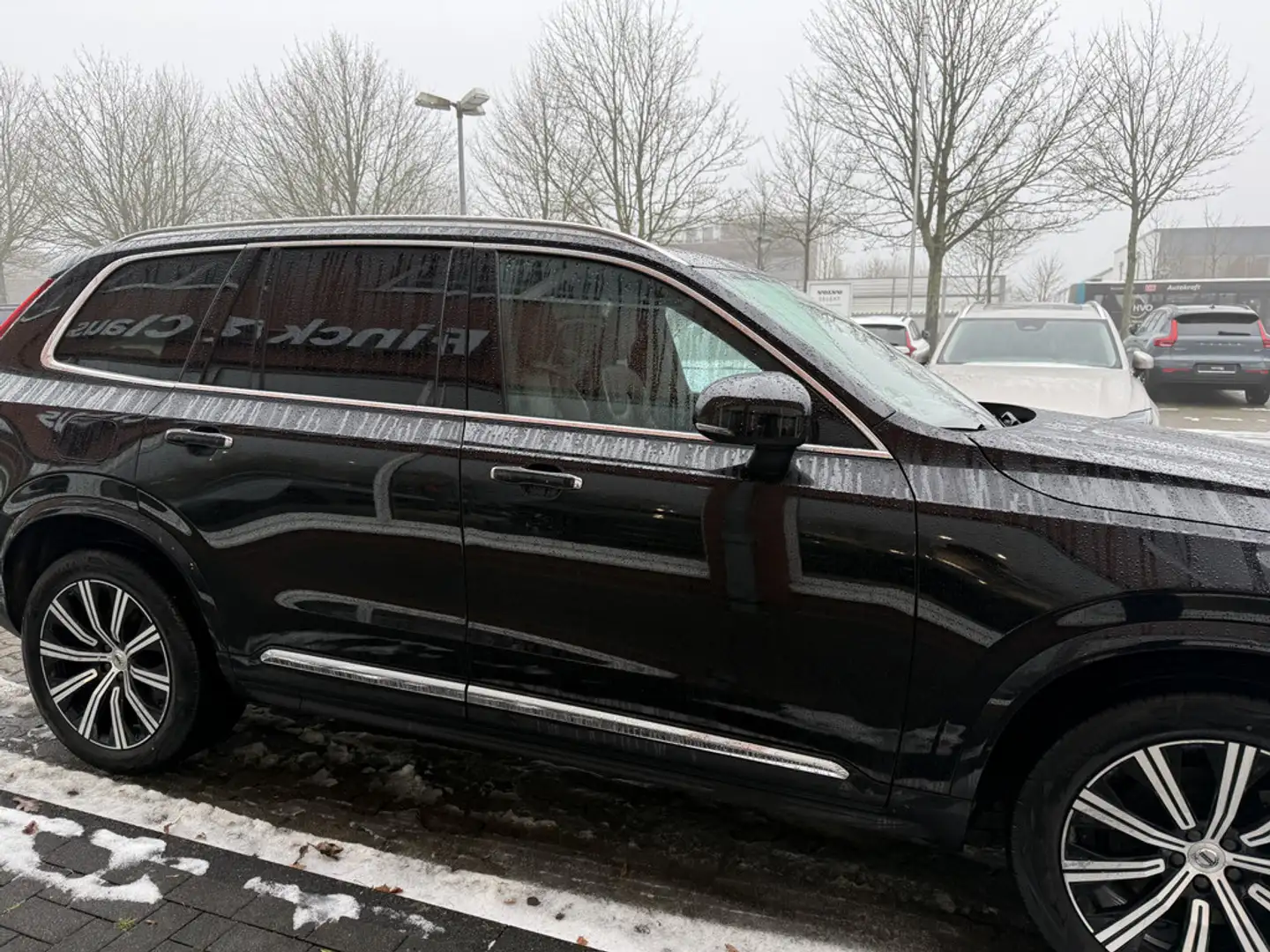 Volvo XC90 B5 AWD Inscription Schwarz - 2