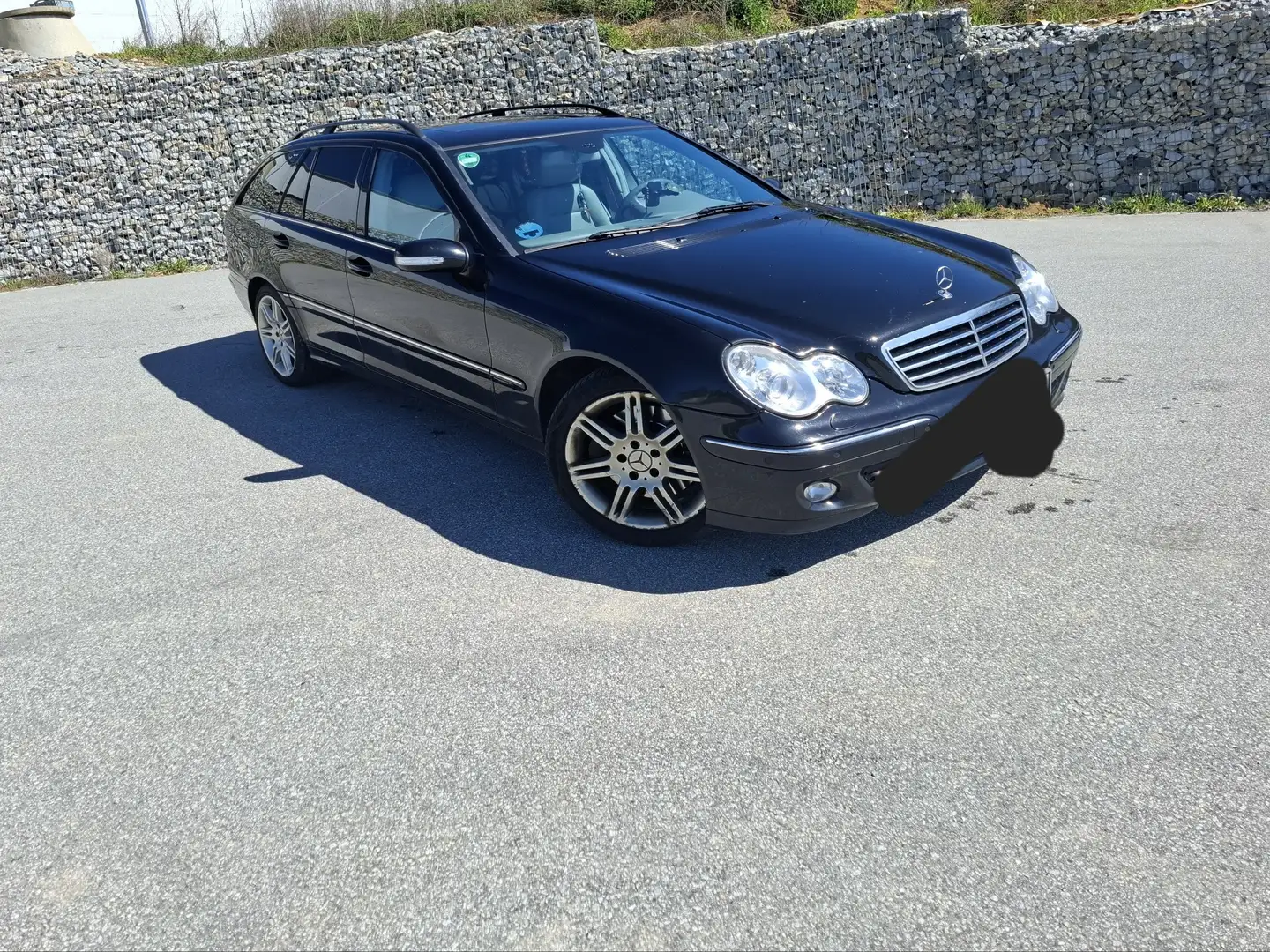 Mercedes-Benz C 320 C 320 T CDI (203.220) Černá - 1