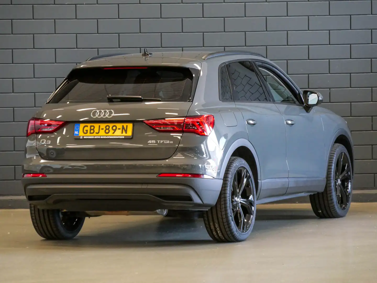Audi Q3 45 TFSI e Advanced edition | 20" | APPLE CARPLAY | Grau - 2