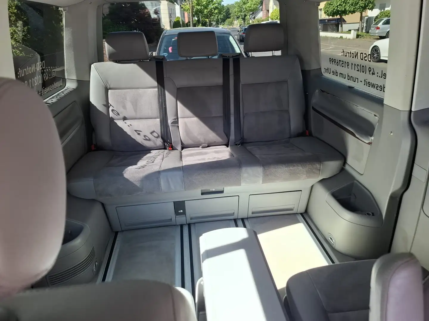 Volkswagen T5 Multivan Multivan 4MOTION DPF Comfortline Schwarz - 2