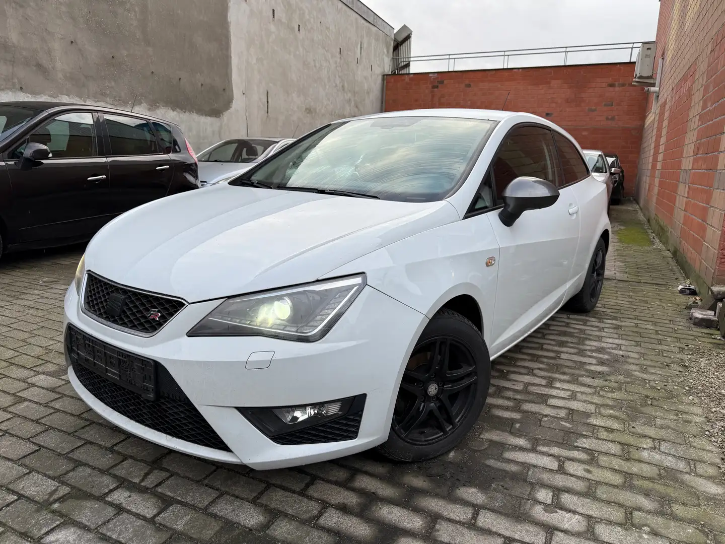 SEAT Ibiza FR 1.2TSI 105PK |❗️MOTOR PROBLEEM ❗️ Wit - 1