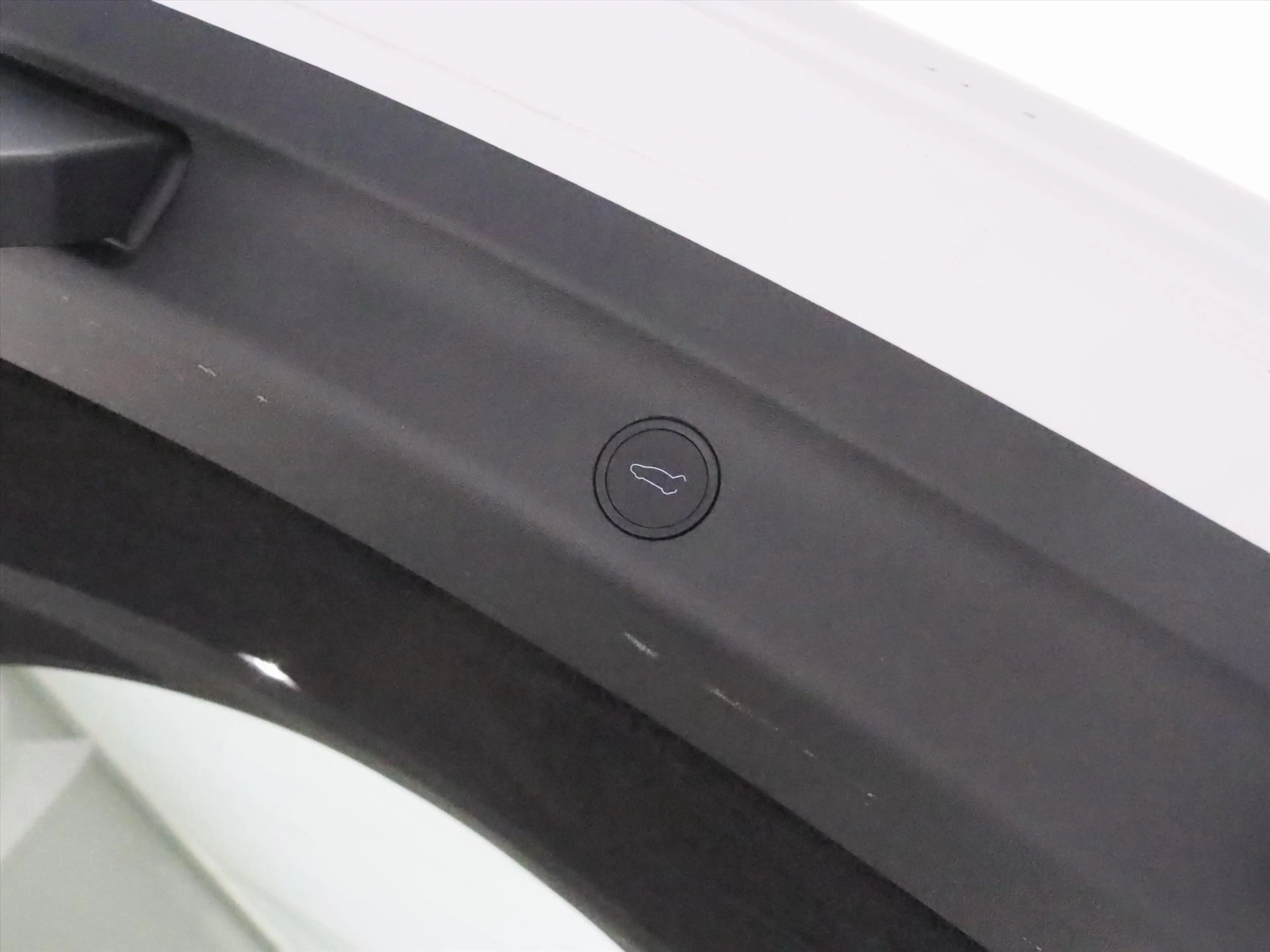 Tesla Model Y Long Range AWD 75kWh 351pk 95.2% SoH [ TREKHAAK+AM — photo 33