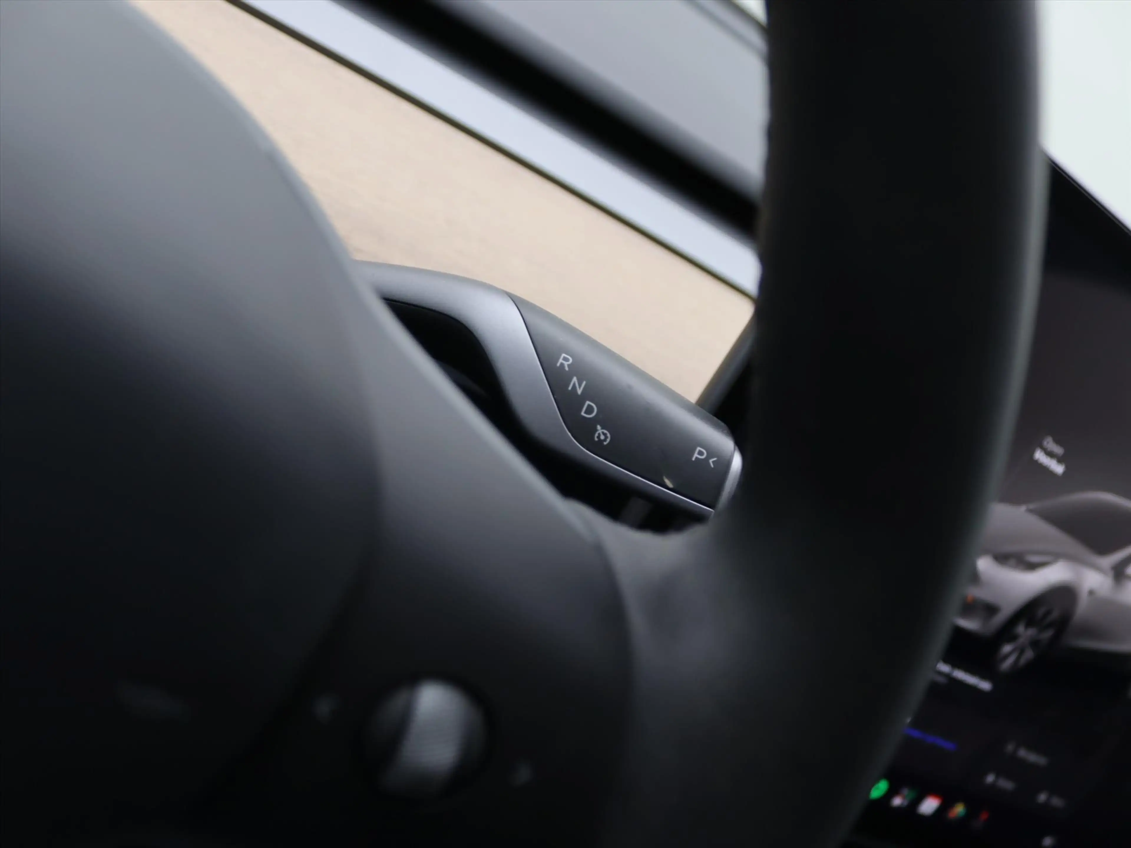 Tesla Model Y Long Range AWD 75kWh 351pk 95.2% SoH [ TREKHAAK+AM — photo 24