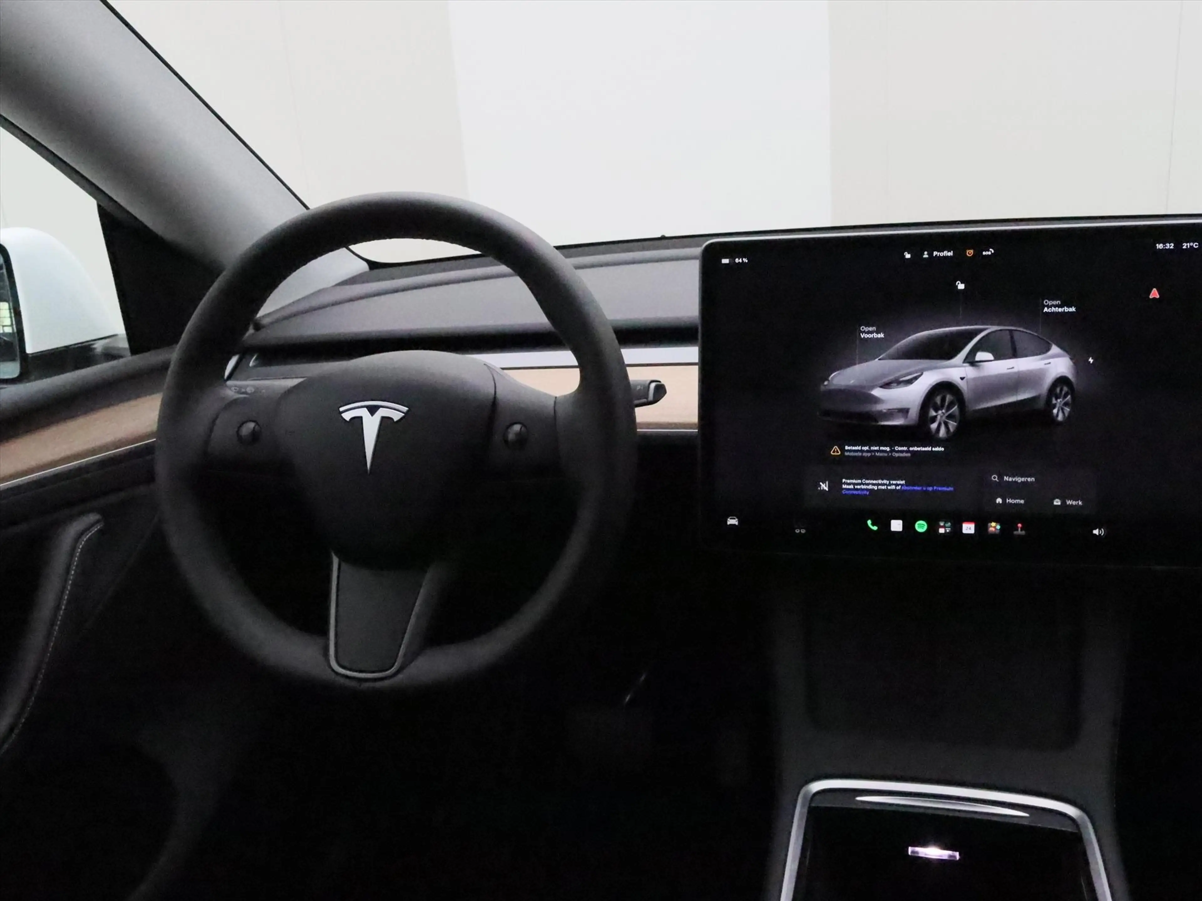 Tesla Model Y Long Range AWD 75kWh 351pk 95.2% SoH [ TREKHAAK+AM — photo 2