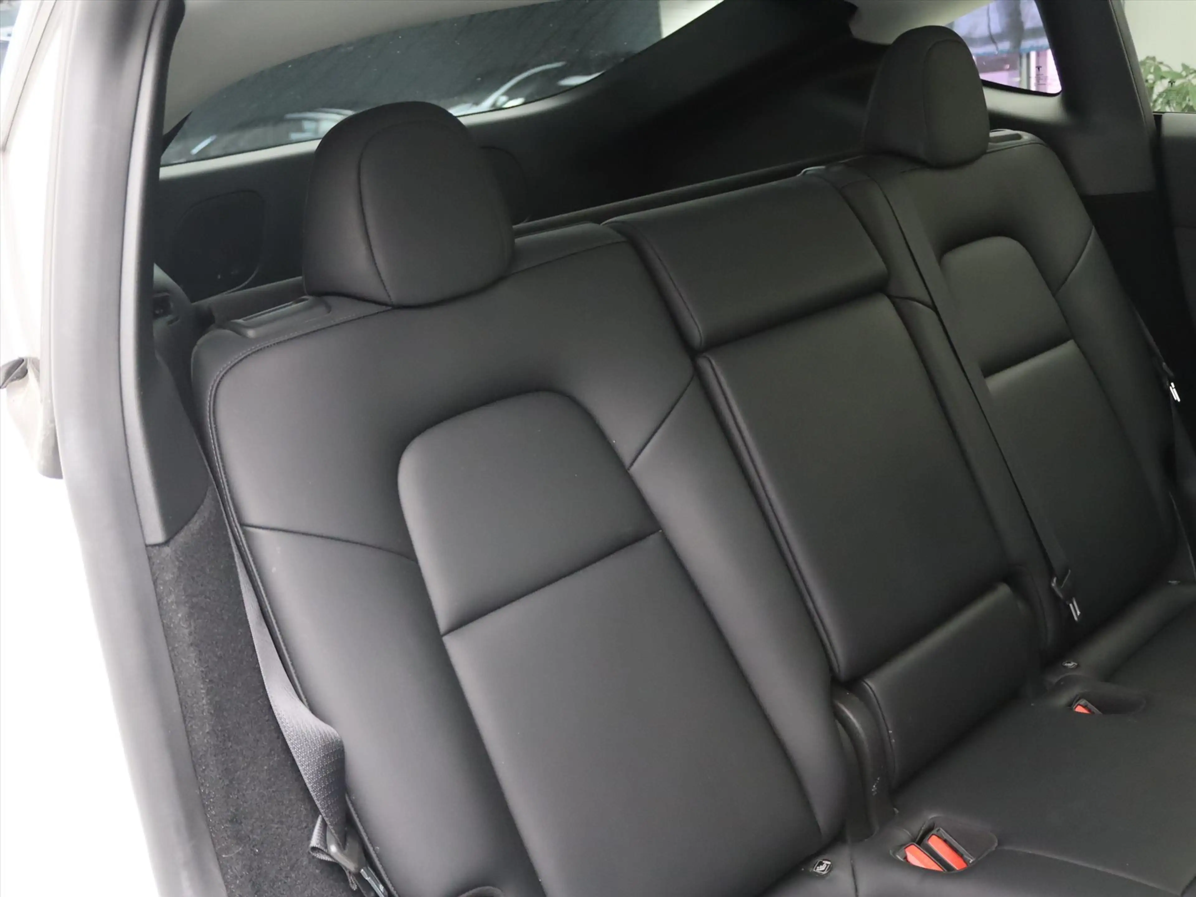 Tesla Model Y Long Range AWD 75kWh 351pk 95.2% SoH [ TREKHAAK+AM — photo 15