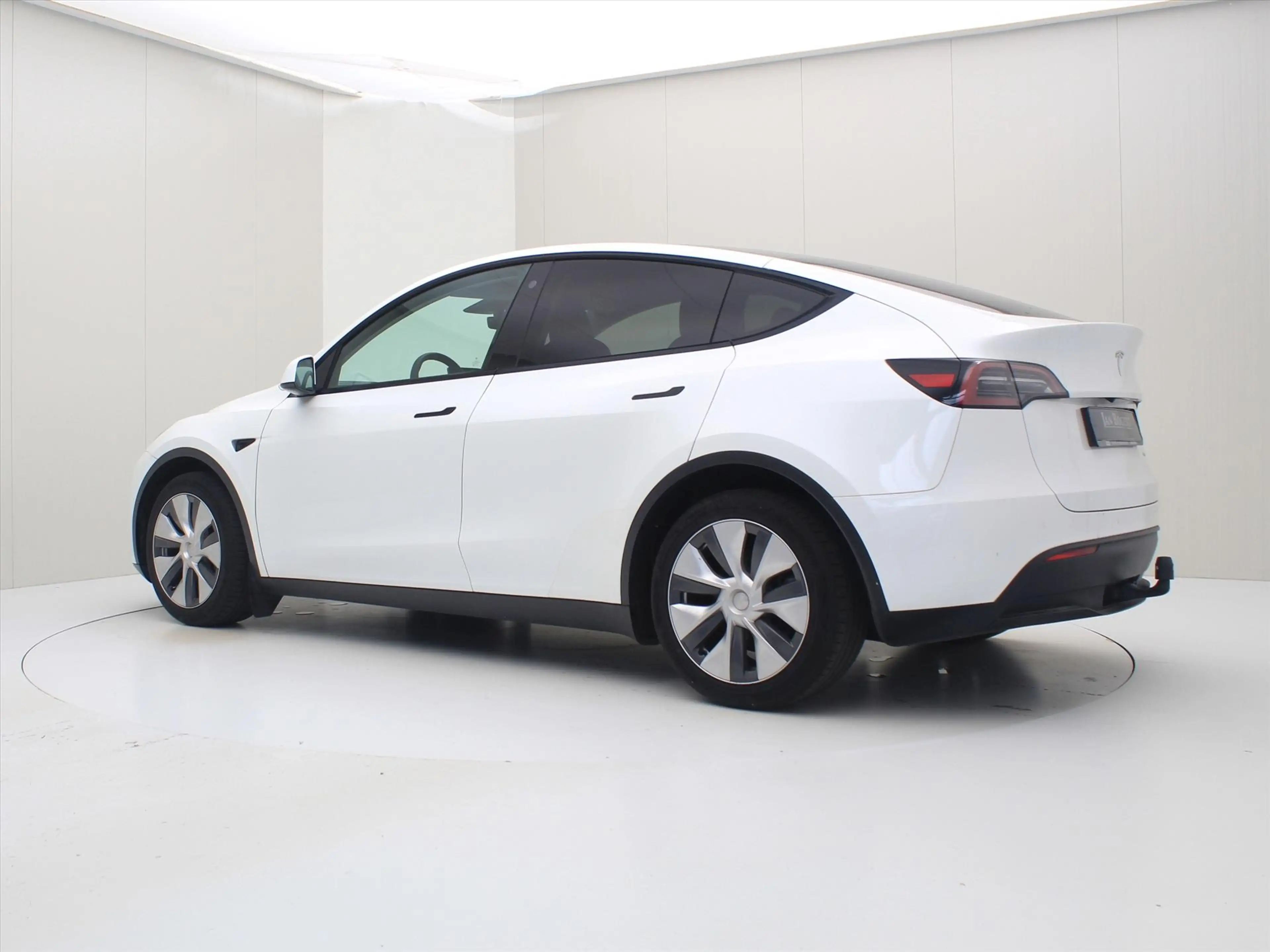 Tesla Model Y Long Range AWD 75kWh 351pk 95.2% SoH [ TREKHAAK+AM — photo 4