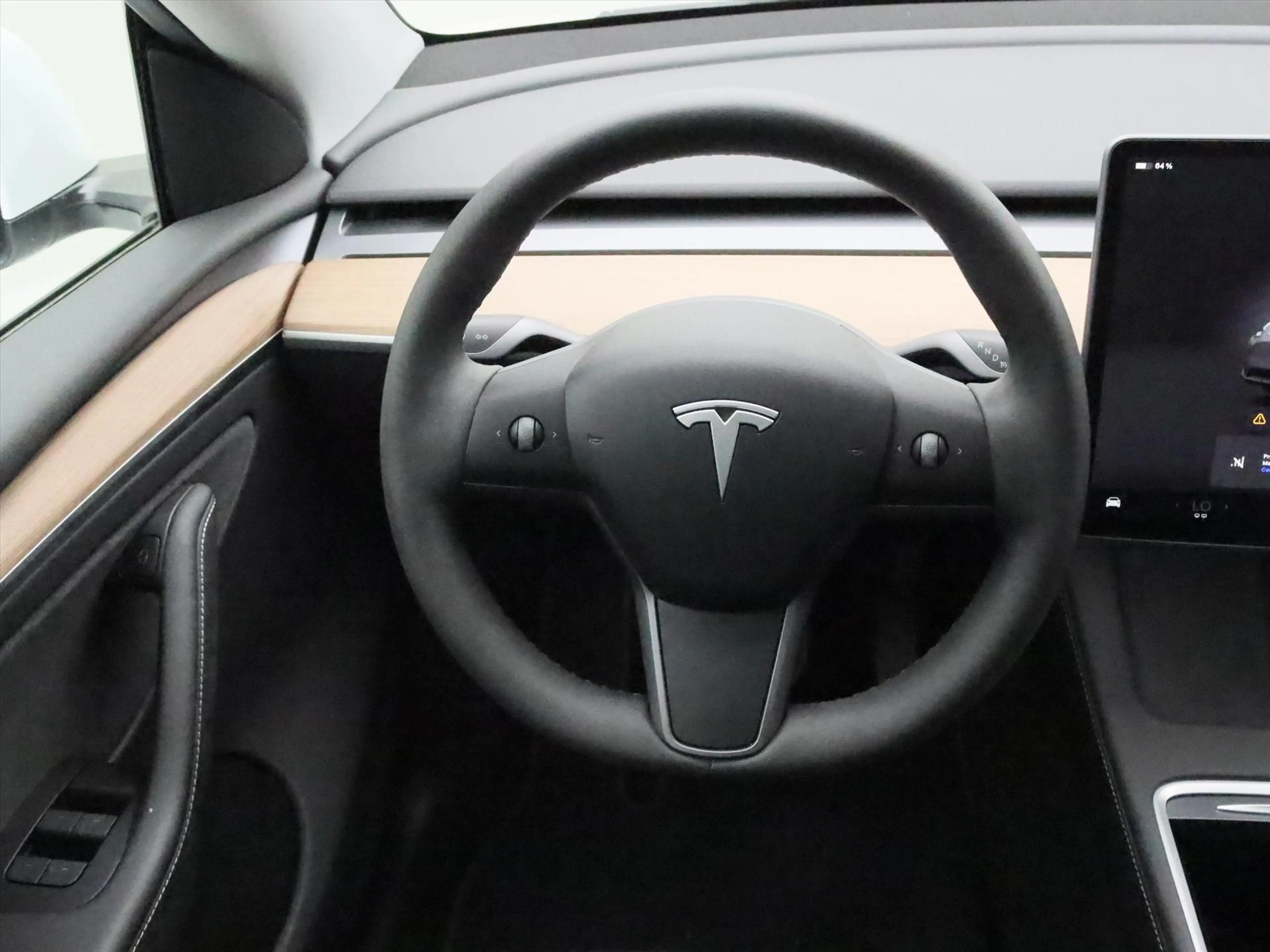 Tesla Model Y Long Range AWD 75kWh 351pk 95.2% SoH [ TREKHAAK+AM — photo 21