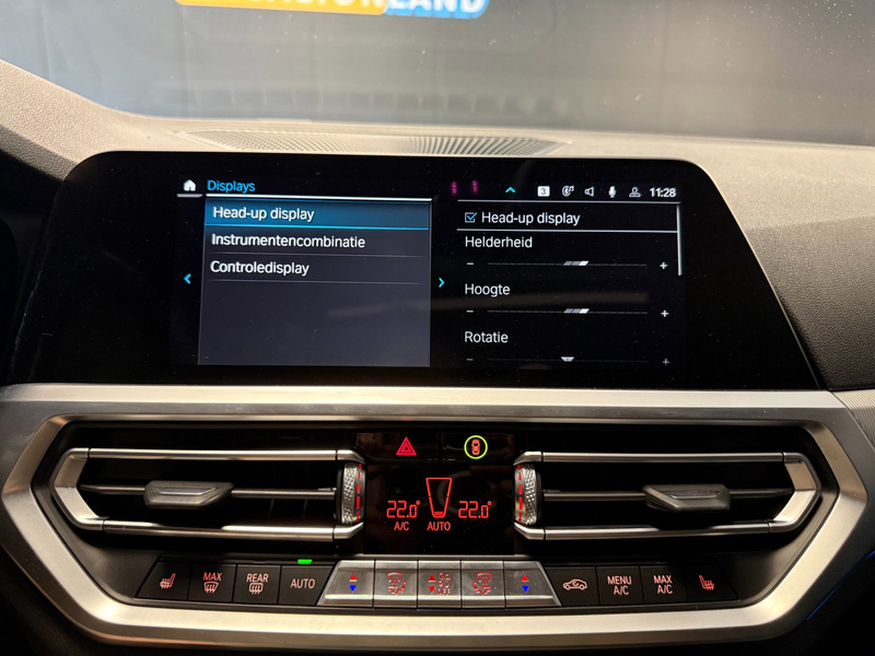 BMW 330 3-serie 330e M-Pakket|KANTELDAK|LASER|HUD|MEMORY|A — photo 49