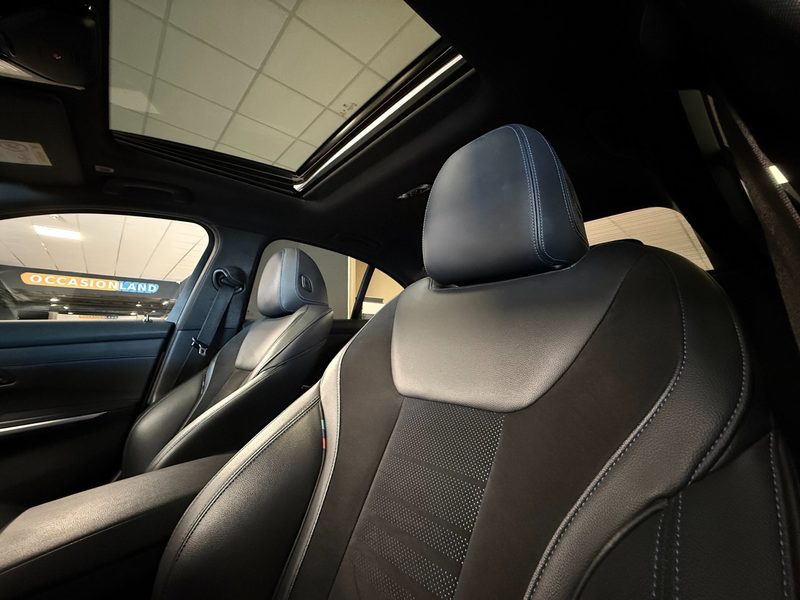 BMW 330 3-serie 330e M-Pakket|KANTELDAK|LASER|HUD|MEMORY|A — photo 25