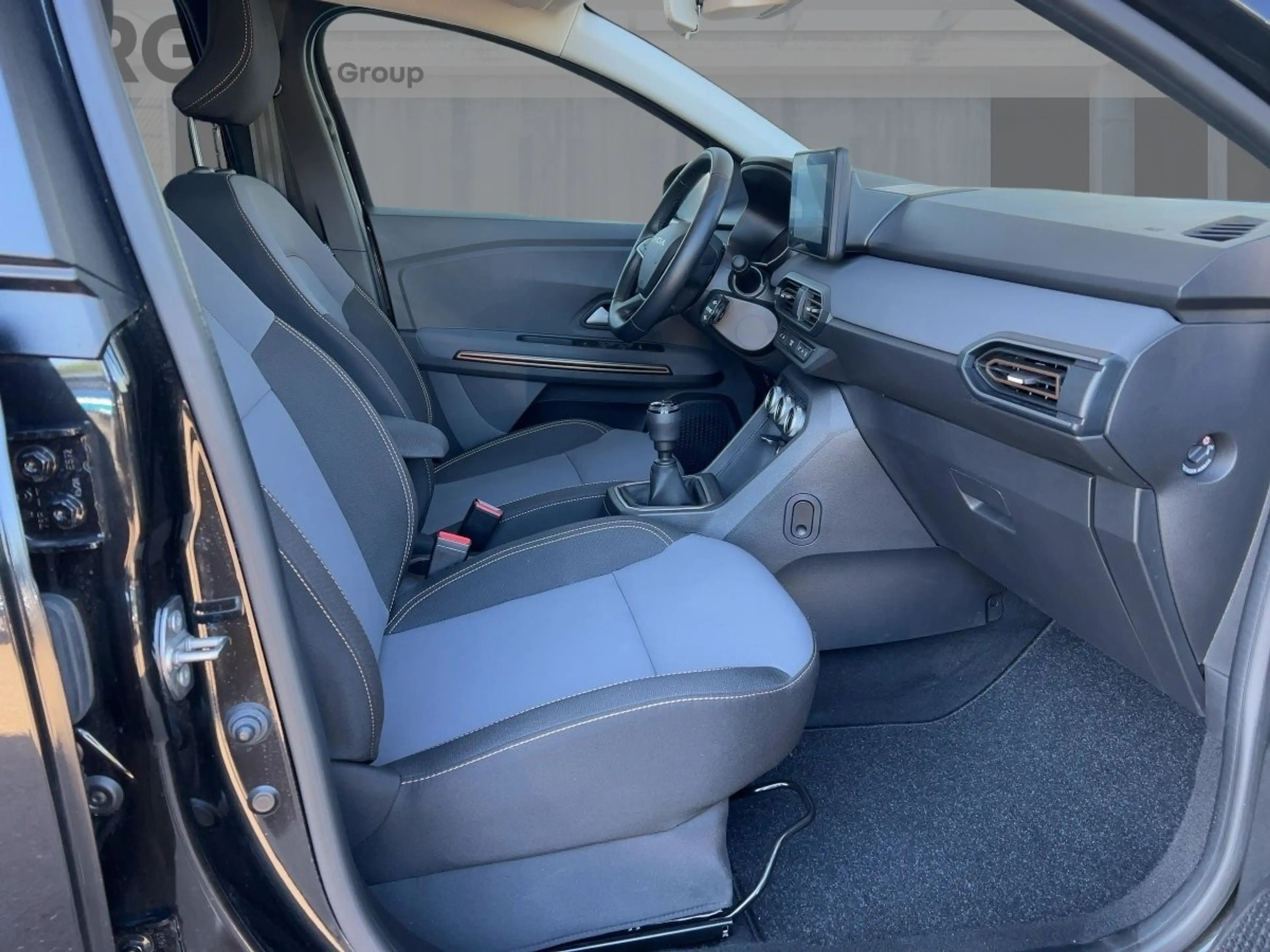 Dacia Jogger Extreme TCe 110 SHZ Rückfahrkamera — photo 8