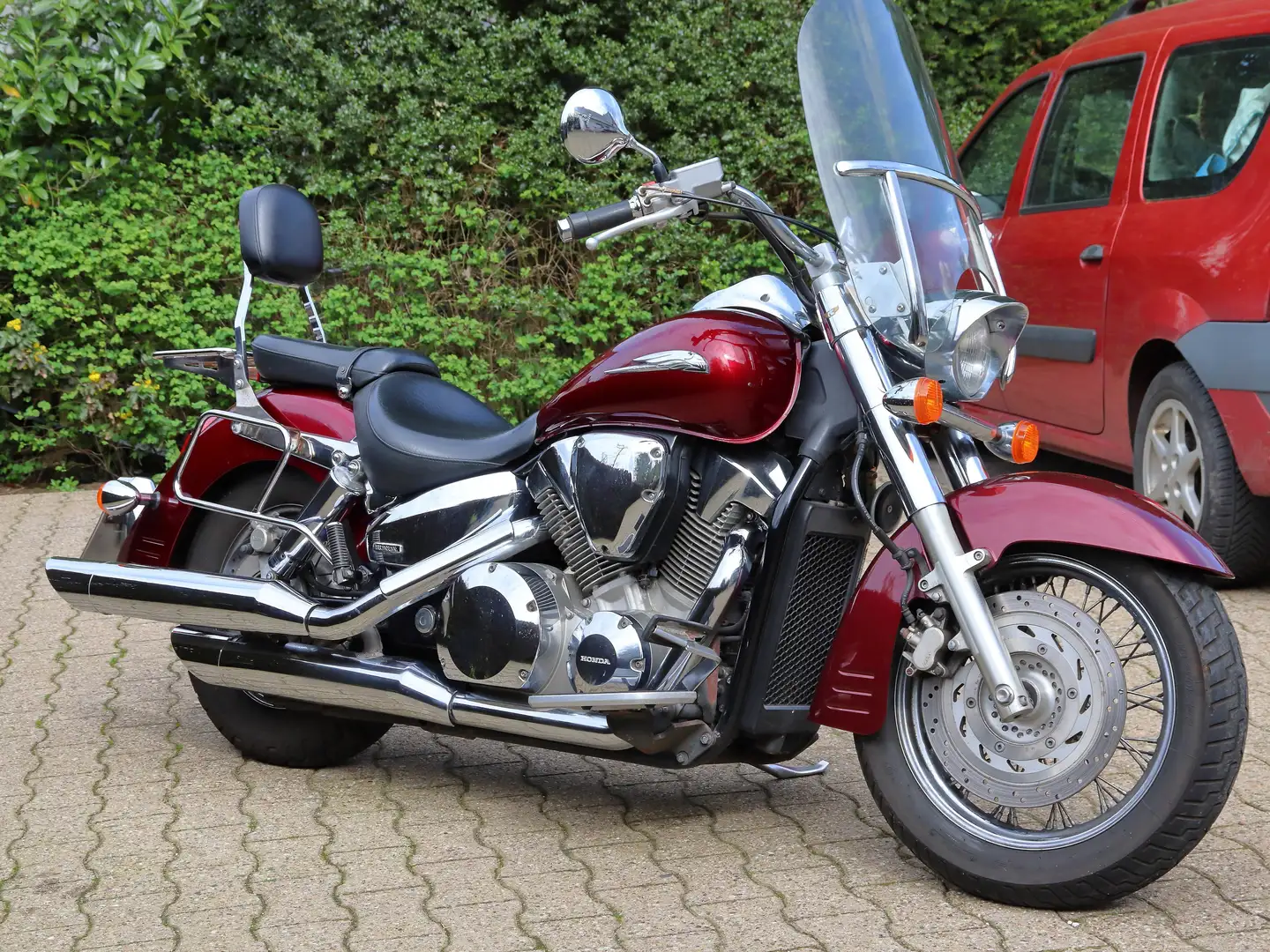 Honda VTX 1300 crvena - 1