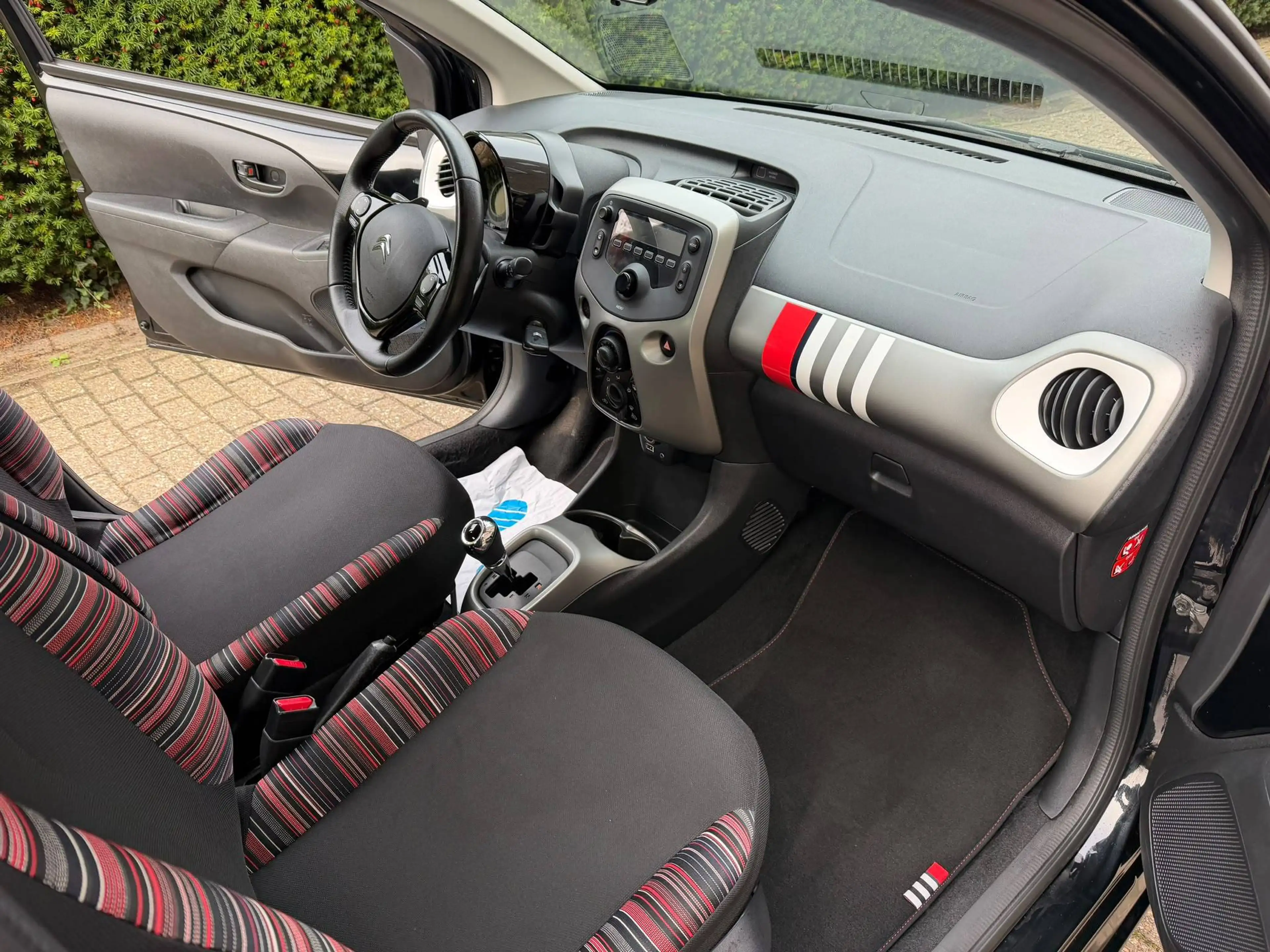 Citroen C1 SELECTION Faltdach Automatik 1HandTüv Neu — photo 28