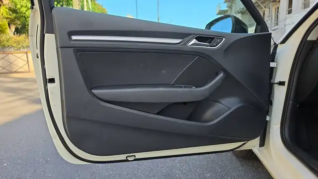 Audi A3 view 7