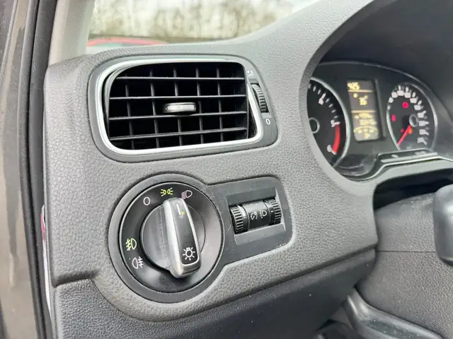 Volkswagen Polo view 15