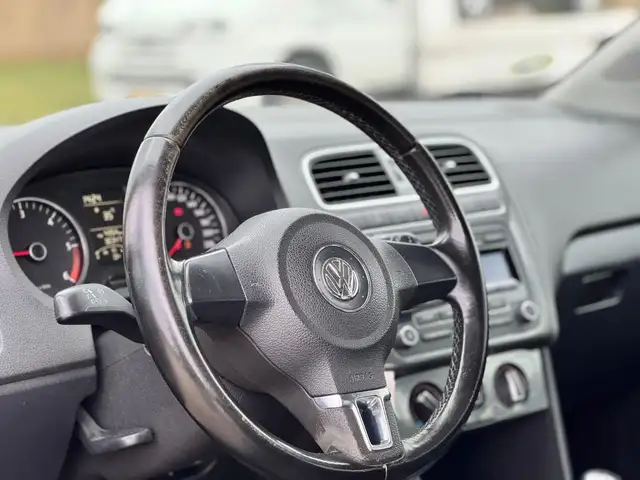 Volkswagen Polo view 7