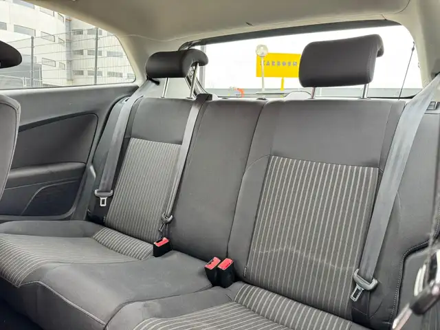 Volkswagen Polo view 14