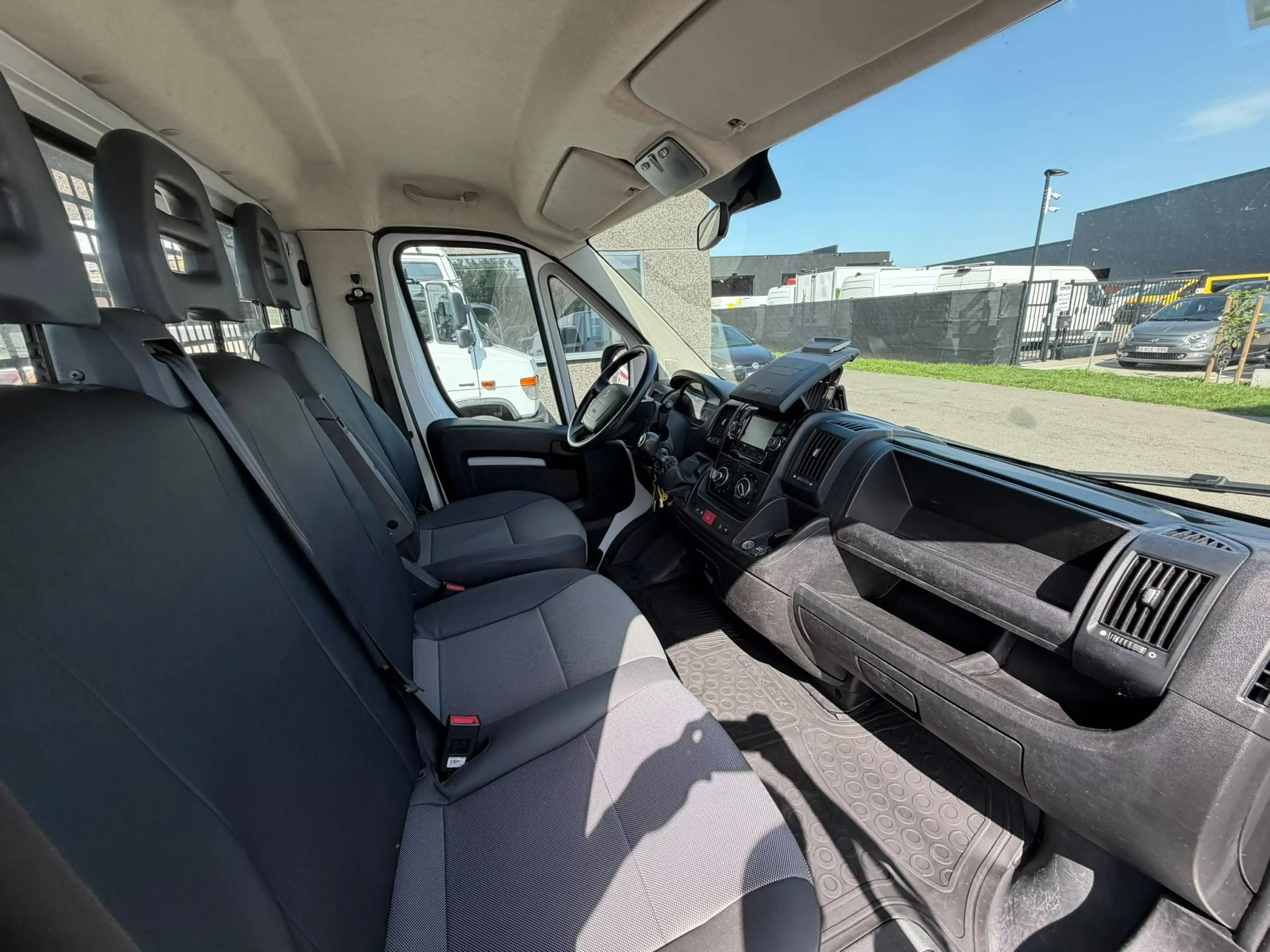 Peugeot Boxer (Stock ID 70999) — photo 7