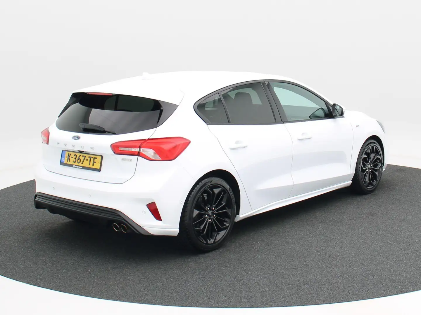 Ford Focus 1.0 125 Pk ST Line | Cruise Control | Privacy Glas Wit - 2