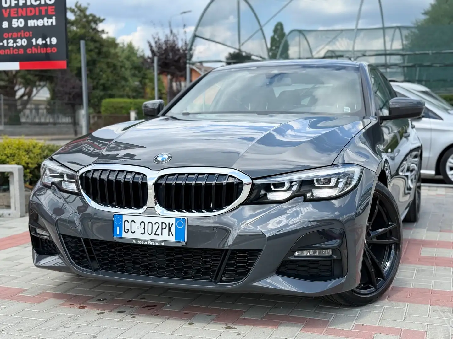 BMW 320 BMW 320D BERLINA M-SPORT 190CV Gri - 1