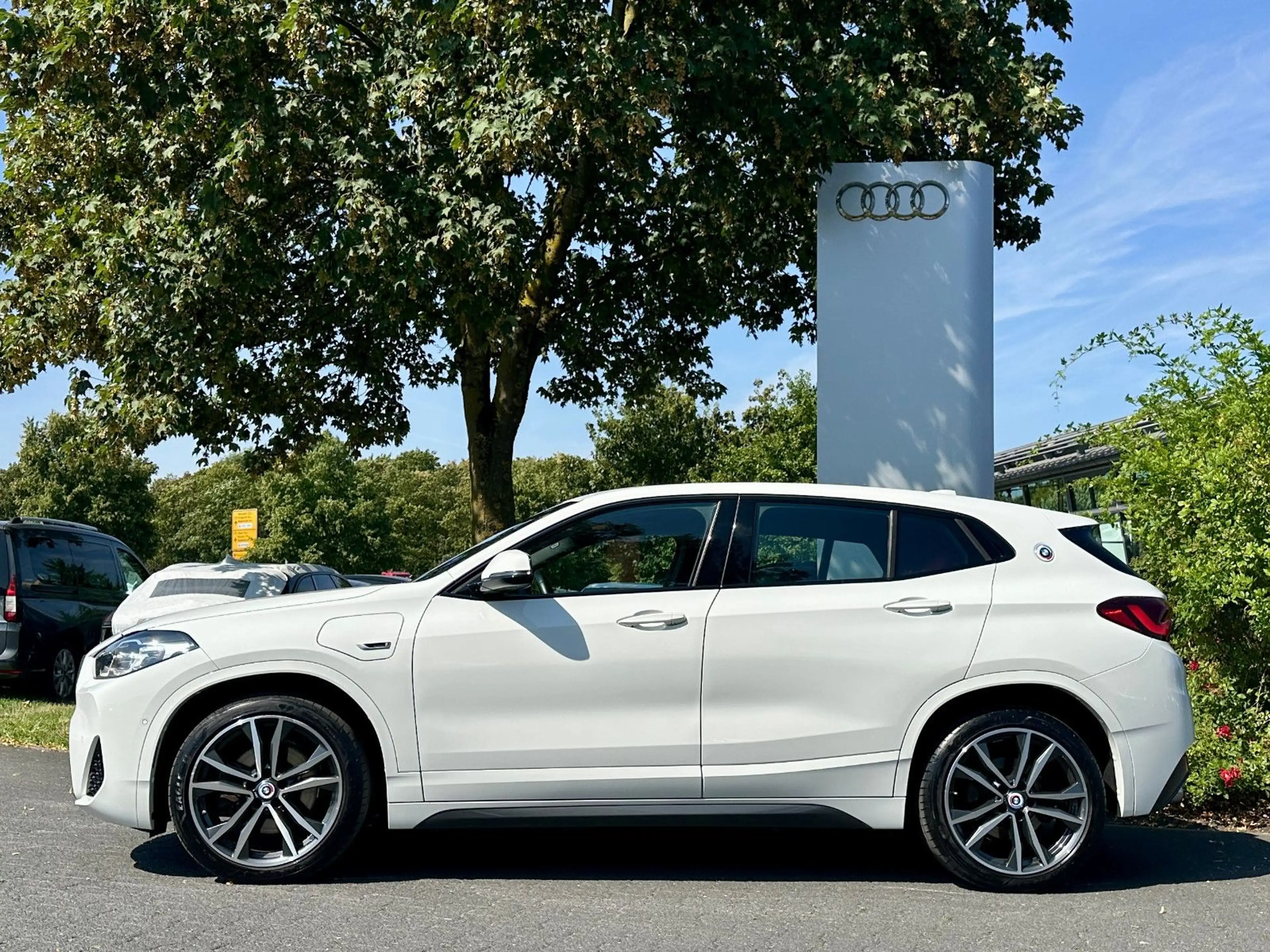BMW X2 xDrive 25e M Sport HuD LEDER ADA.LED NAVI ACC — photo 4