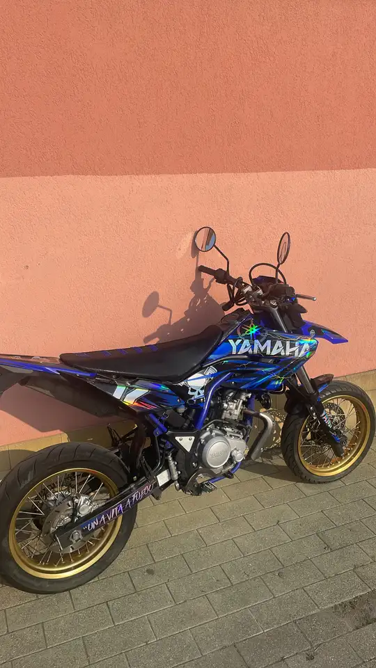 Yamaha WR 125