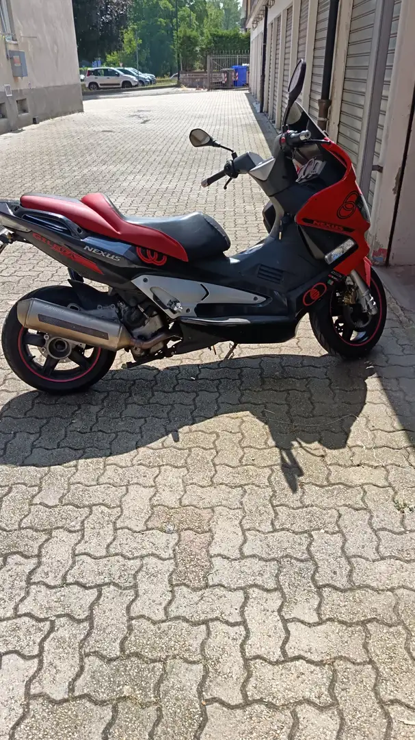 Gilera Nexus 500 Rosso - 1