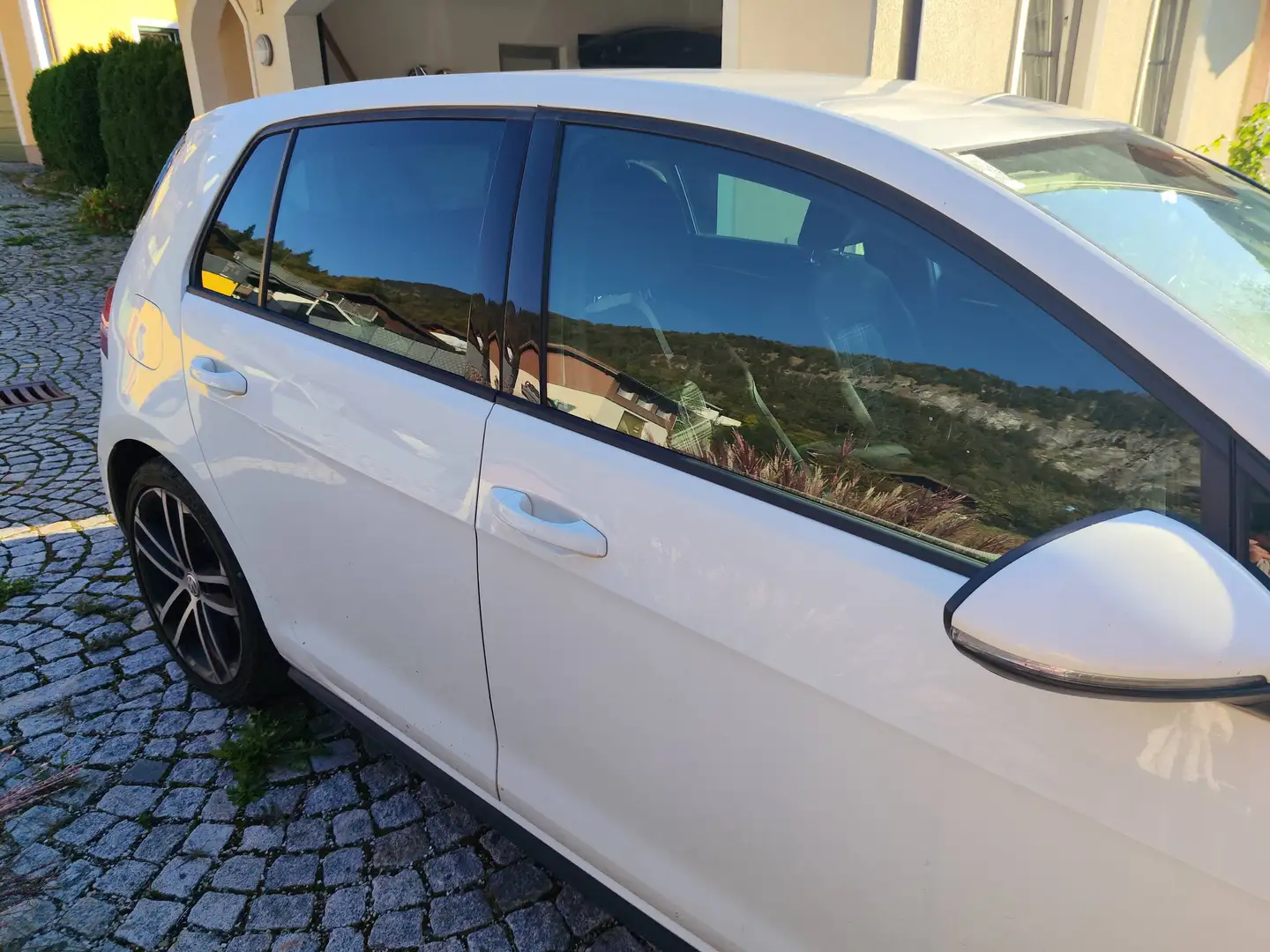 Volkswagen Golf GTD Golf GTD 2,0 TDI DSG GTD Weiß - 1