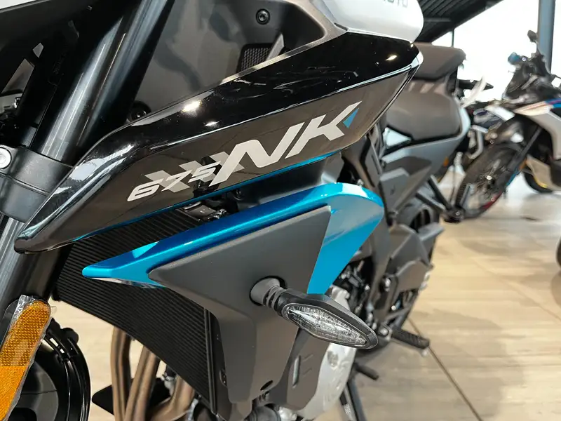 CFMOTO 675NK // IN - foto 8