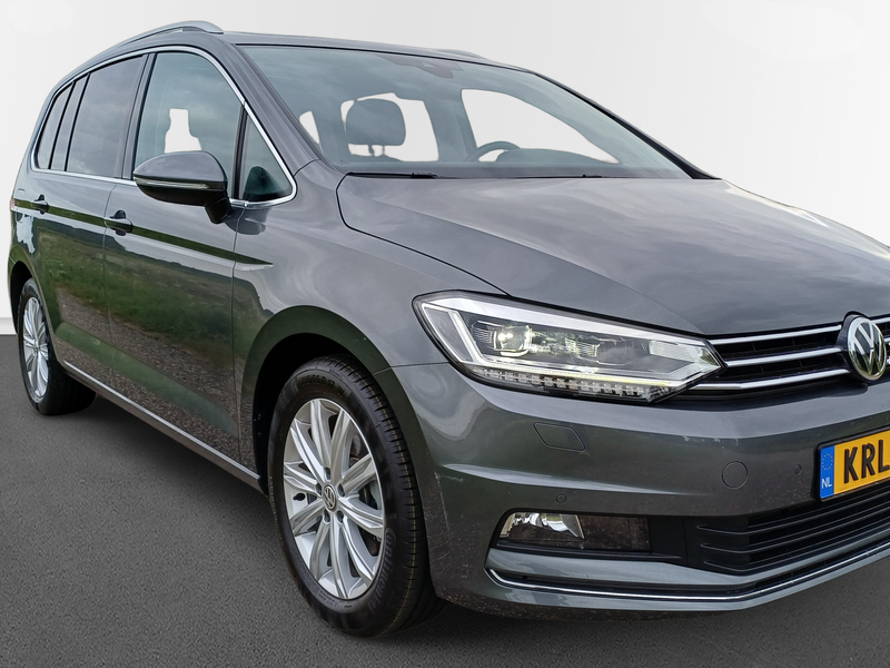 Volkswagen Touran 1.5 TSI Highline / Trekhaak / LED / Panodak — photo 20