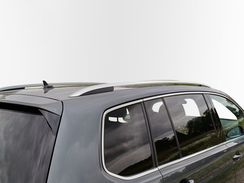 Volkswagen Touran 1.5 TSI Highline / Trekhaak / LED / Panodak — photo 17