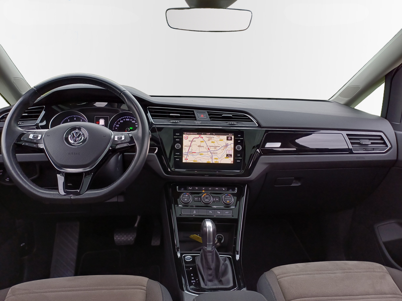 Volkswagen Touran 1.5 TSI Highline / Trekhaak / LED / Panodak — photo 27