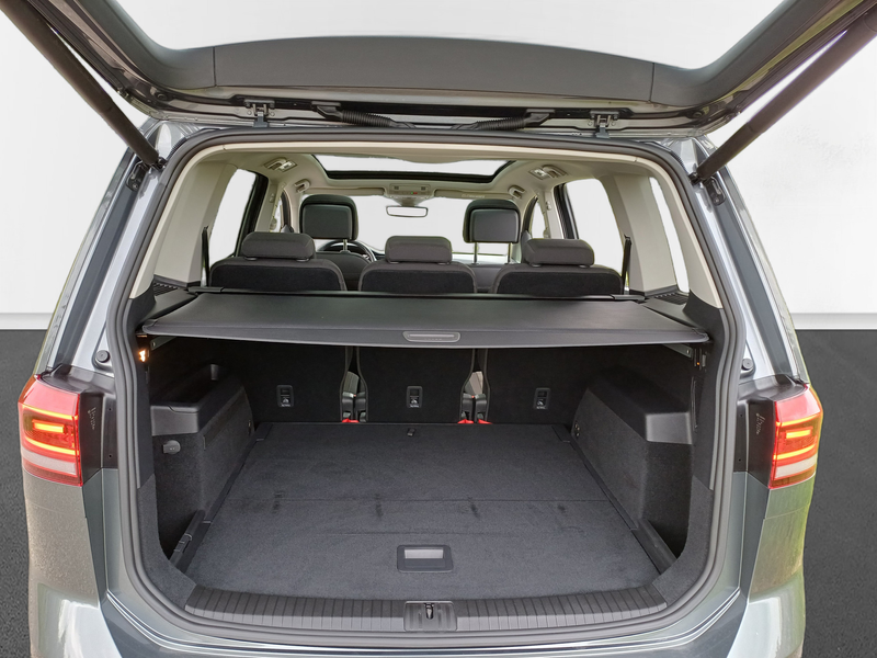 Volkswagen Touran 1.5 TSI Highline / Trekhaak / LED / Panodak — photo 29