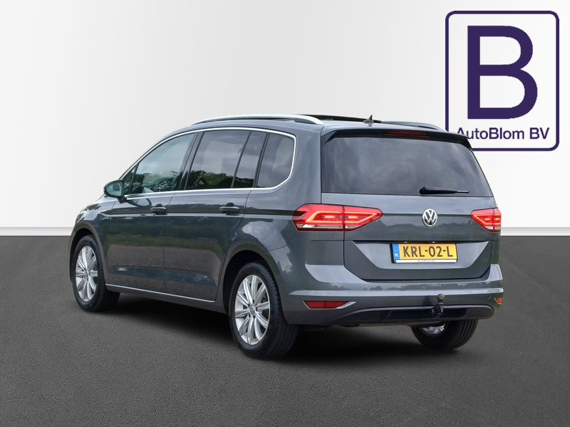 Volkswagen Touran 1.5 TSI Highline / Trekhaak / LED / Panodak — photo 9
