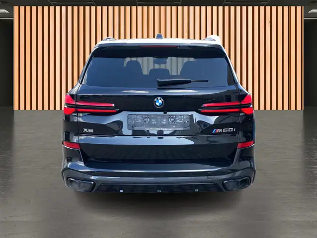 BMW X5 X5 M view 8