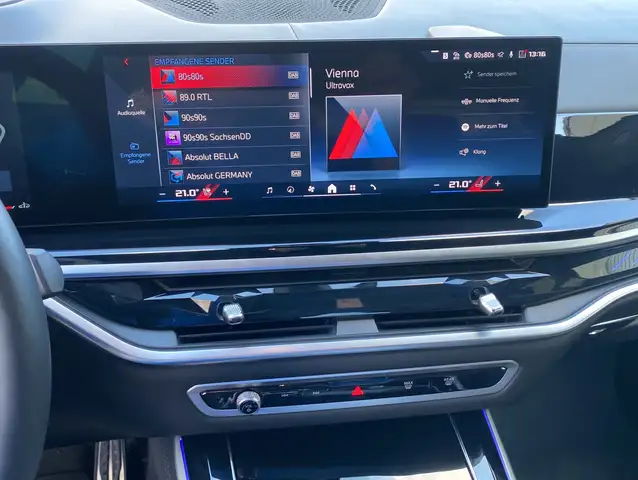 BMW X5 X5 M view 10