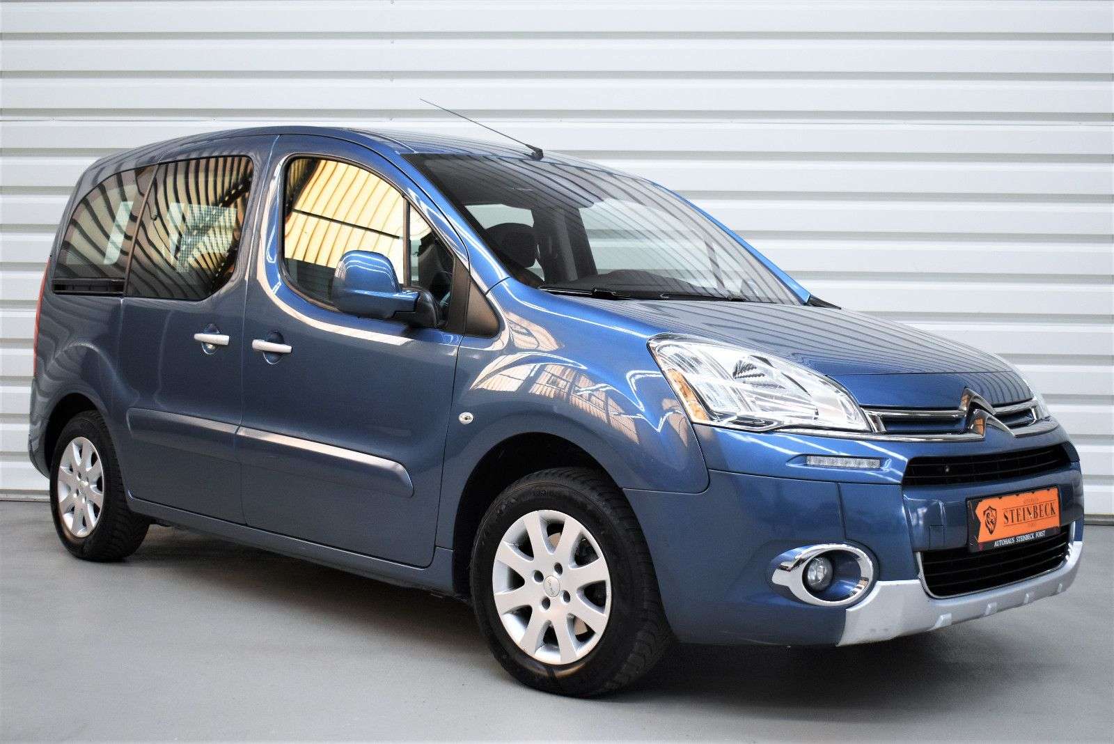 Second hand Citroen Berlingo 1.6 van