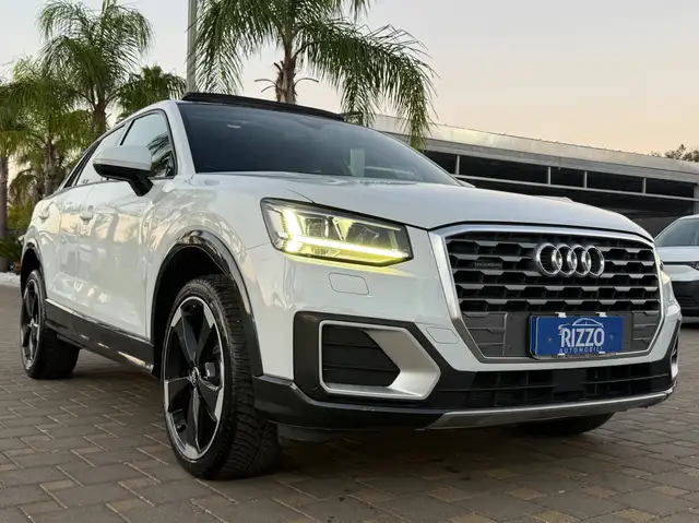 Audi Q2 40TDI SPORT TETTO B&O S-TRONIC FULL LED QUATTRO