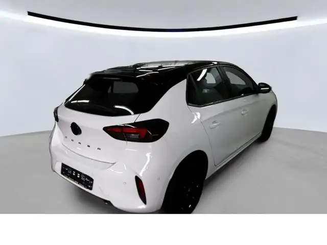 Opel Corsa view 4