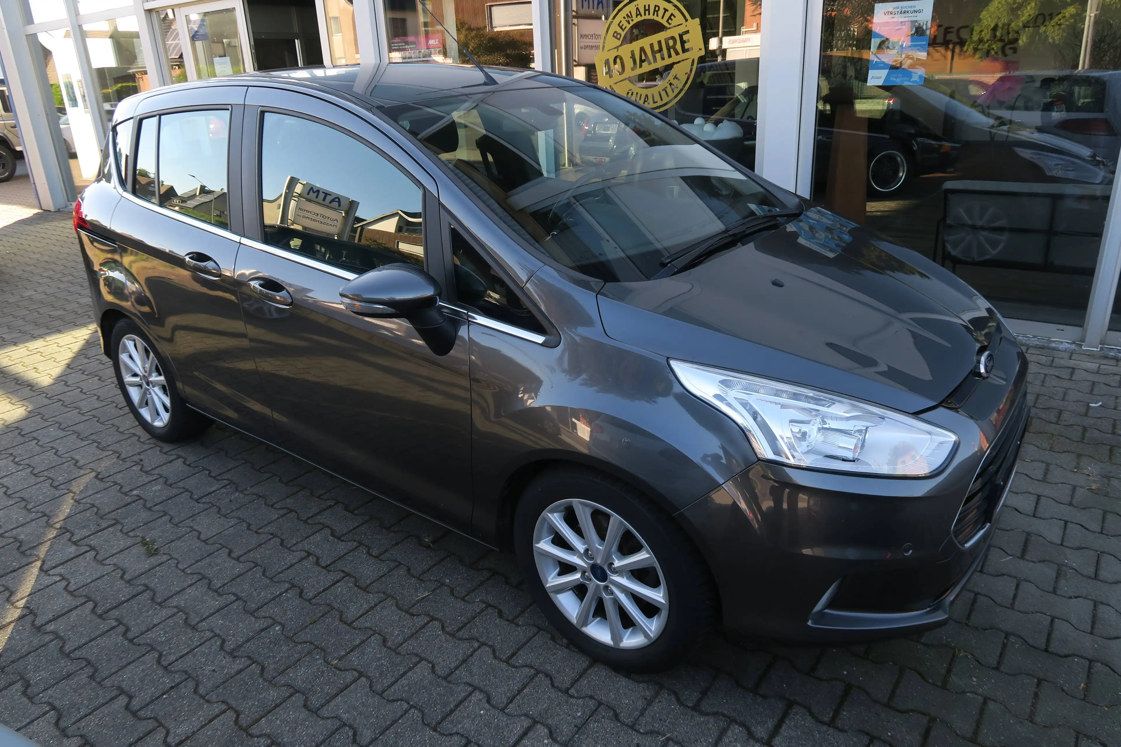 Ford B-Max Titanium — photo 3