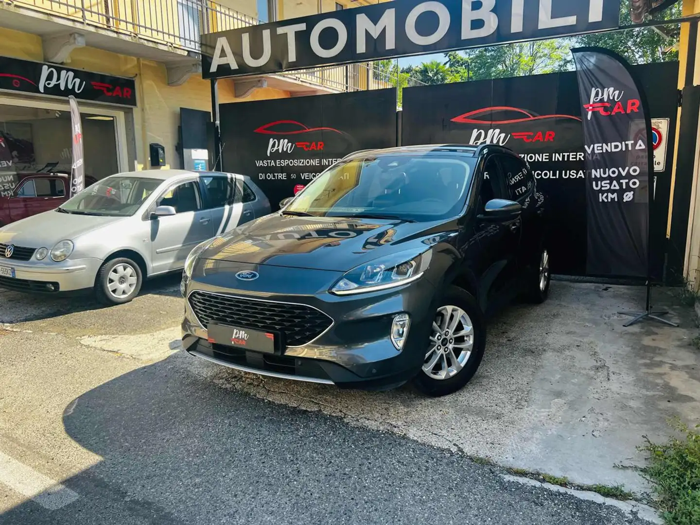 Ford Kuga 1.5 EcoBlue 120 CV 2WD TITANIUM Grau - 1