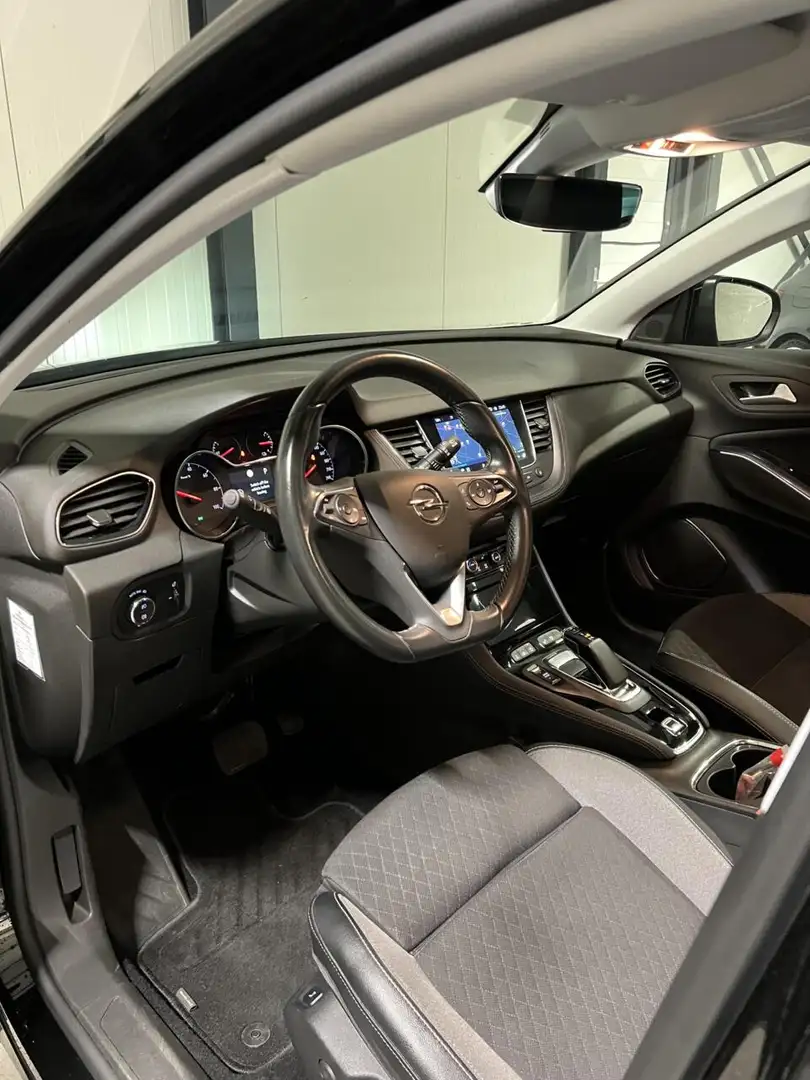 Opel Grandland X 1.6 Turbo Hybrid Elegance Carplay Trekhaak Noir - 2