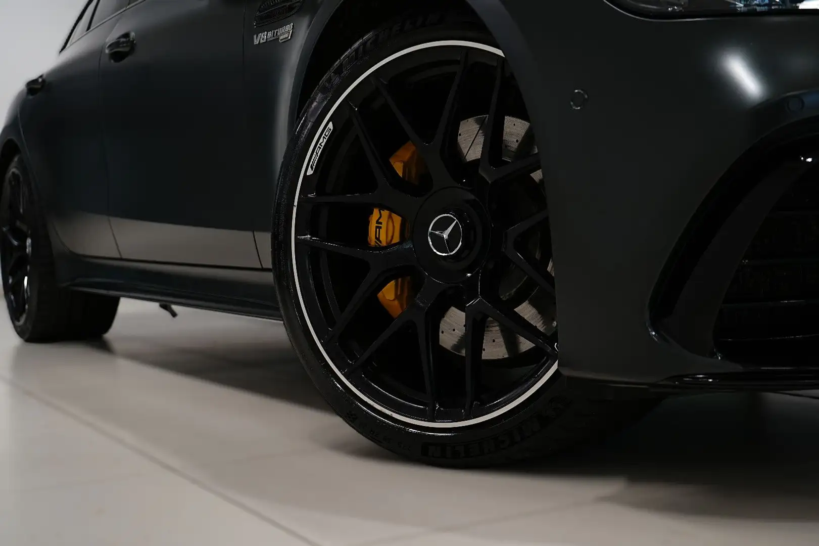 Mercedes-Benz AMG GT 63S|4MATIC+|SOFT|LUFT|NIGHT|MASAG|360|HUD Gris - 2