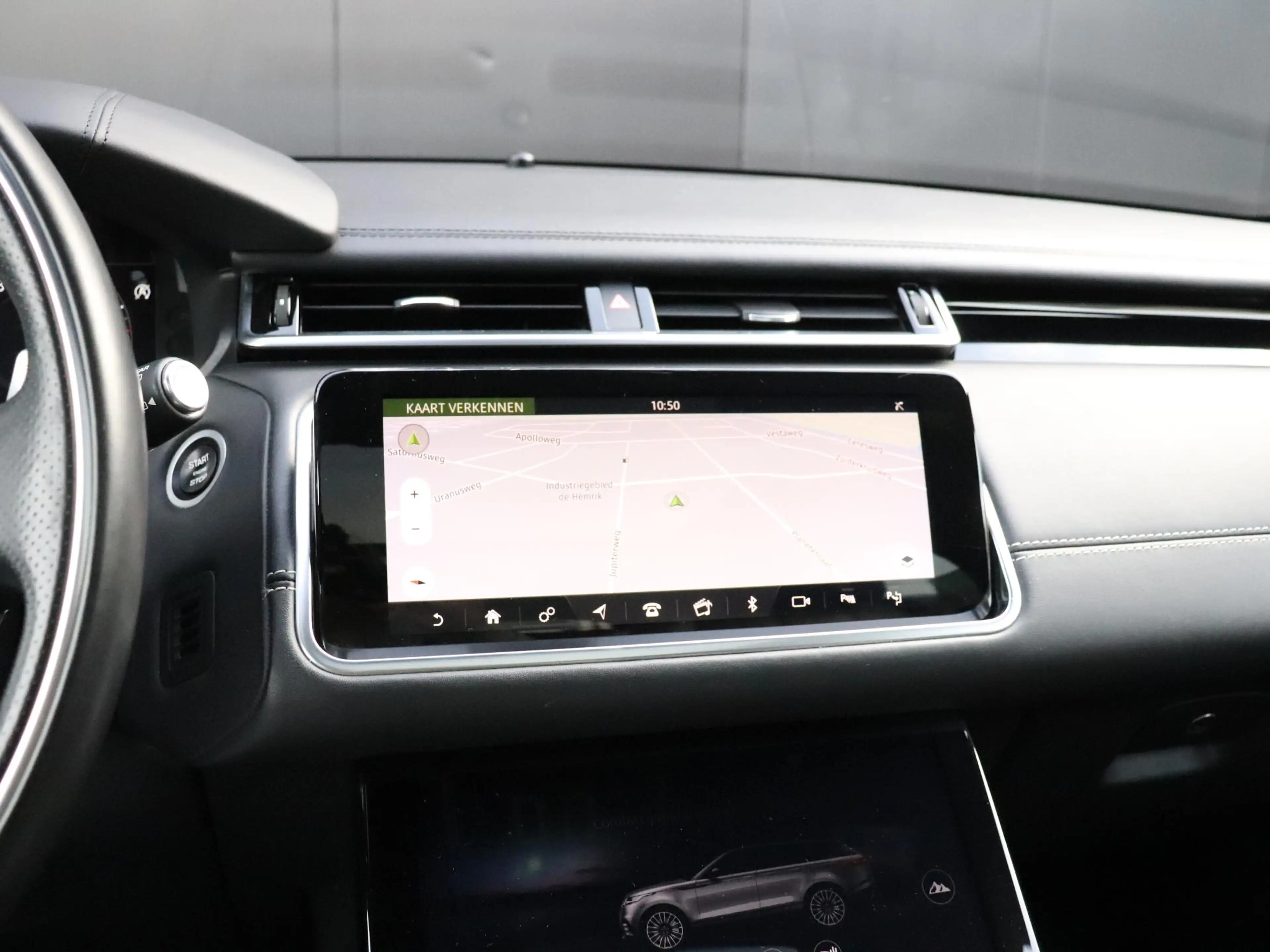 Land Rover Range Rover Velar 2.0 P250 Turbo AWD R-Dynamic HSE | LEDER | MEMORY — photo 6