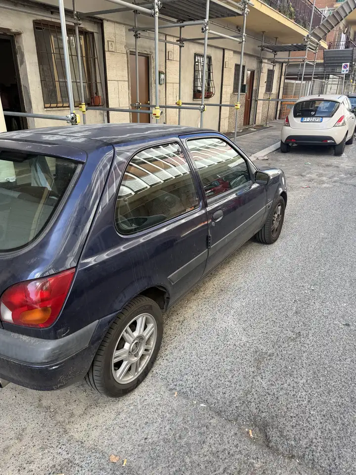 Ford Fiesta 3p 1.2 16v Zetec, foto 5